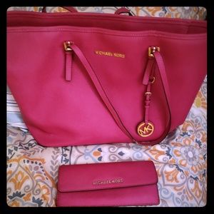 Micheal Kors Bag & wallet